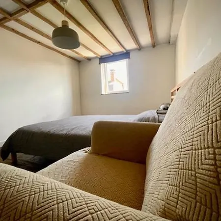 Maison « charlotte Aux Herbes » Hotel Burnot