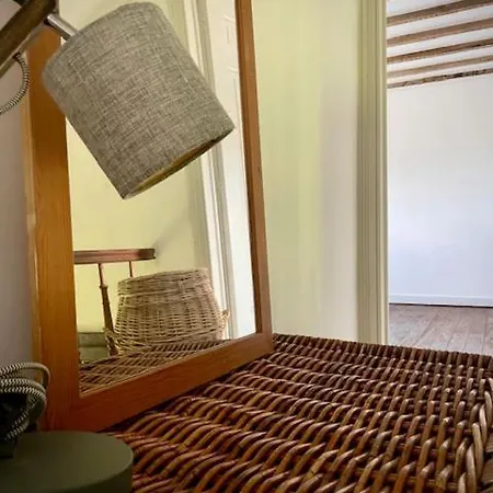 Hotell Maison « charlotte Aux Herbes »